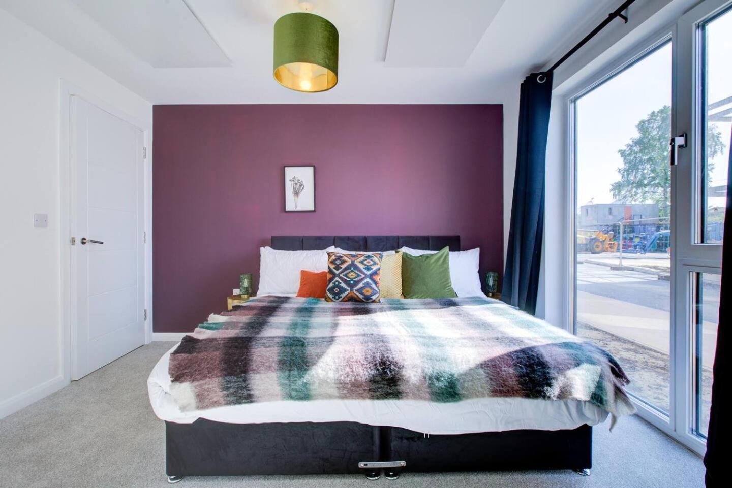 2Bed 2Bath In - Next To Station For 6 Free Parking Apartment Ashford  Exterior photo